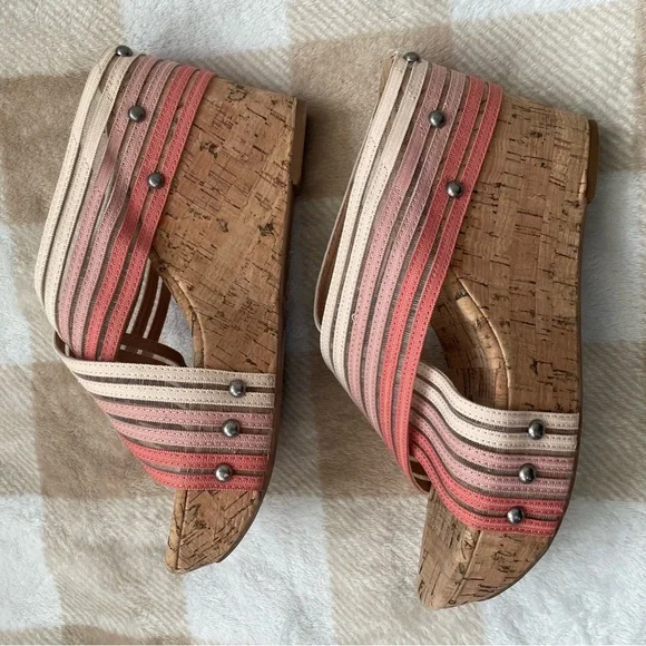 Lucky Brand Women's Cork Wedges - Coral and Beige 7.5 M - Picture 9 of 13